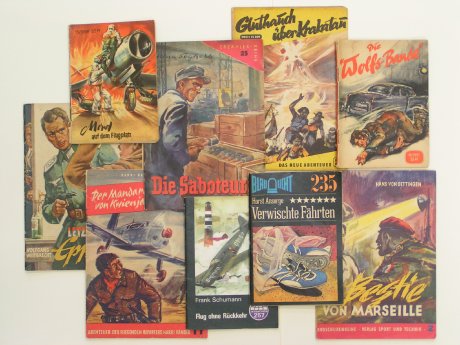 Romanhefte - Ausstellung Gera.JPG