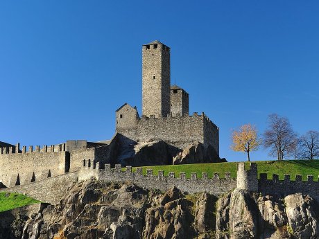 Low quality-Castelgrande-Copyright Ticino Turismo, Foto Edmondo Viselli, solo uso turistico.jpg