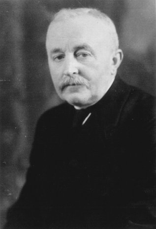 Georg Heidkroß_Gruendungsmitglied 1923.jpg
