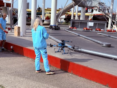Reinigungsaktion mit Drohne Technik Museen Sinsheim Speyer 2025 (2).JPEG