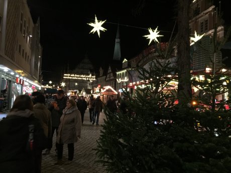 Hameln-Weihnachtsmarkt_1.JPG
