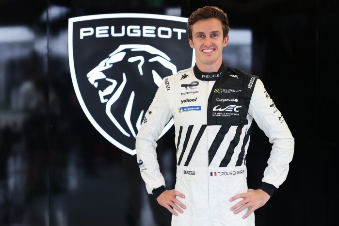 PEUGEOT Sport Fahrer Théo Pourchaire (4).jpg