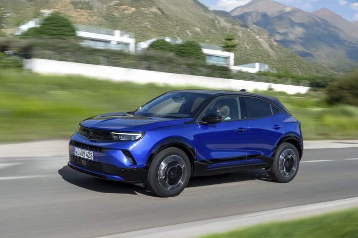 OpelMokkaHybrid (1).jpg