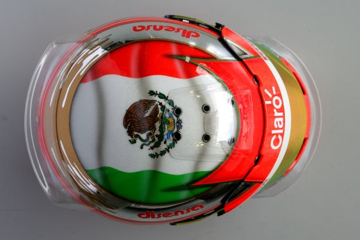 Helmet_Sergio_Mexican_Flag.JPG