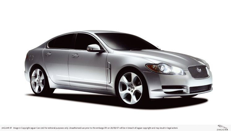 BW_Jaguar_XF_2.jpg