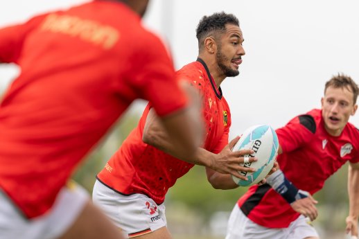 Chris Umeh_Foto_AlexHoWorld Rugby.jpg