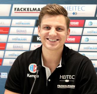 HC Erlangen - Christoph Steinert will jetzt die volle Punktzahl (Foto: HJKrieg, Erlangen)