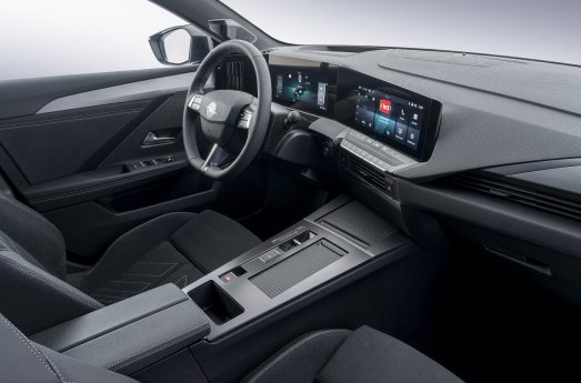 neuer-opel-astra-sports-tourer (1).jpg