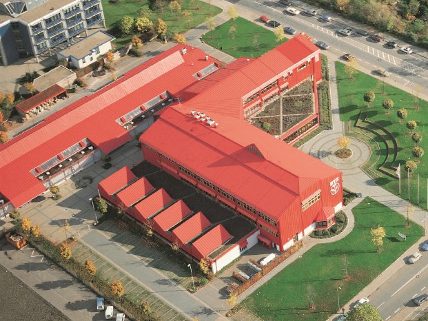 pri25-07-15__Großes Jubiläum mit Zukunft Spannende Geschichten aus 125 Jahren Handwerkskammern_1.jpg