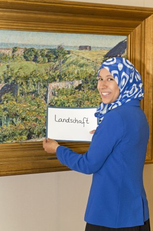 Soumaya Djemai-Runkel, Projektleiterin in der Landesgalerie (c) Landesmuseum Hannover.jpg