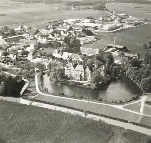 Taufkirchen 1961.jpg