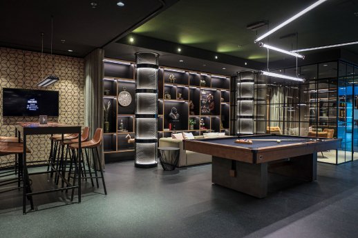 revier-hotel-saentispark-lobby-billard-2.jpg