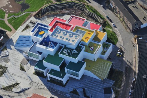 1_LEGO House from above_Credit-LEGO House.jpg