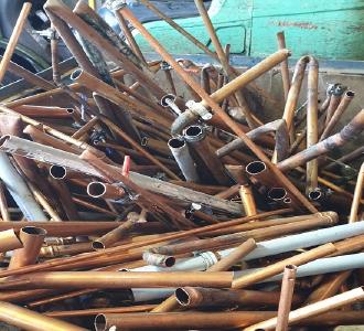 Schrottankauf Velbert und dem damit verbundenen Schrottankauf gleich dreifach: Sie gewinnen Platz, leisten einen Beitrag zum Umweltschutz und verdienen bestenfalls sogar bares Geld mit den für sie überflüssig gewordenen Materialien