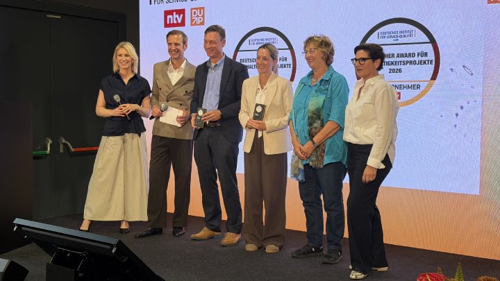 Nachhaltigkeitsscore als Preisträger beim Deutschen Award für Nachhaltigkeitsprojekte 2026 ausgezeichnet