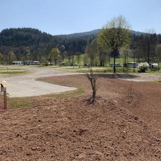 Neue große Stellplätze SWH