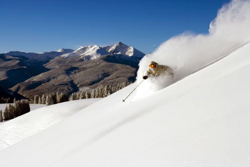 Herrliches Vergnügen im Pulverschnee (c) Colorado Ski Country.jpg