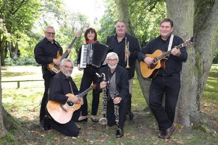 Ensemble "Shpil, Klezmer, shpil!" aus Mönchengladbach / © ShalomChor