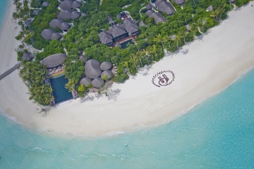 Hilton Maldives Iru Fushi Resort & Spa.jpg