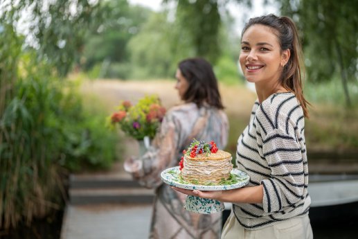 Janina Uhse__© Konrad-Schmidt.jpg