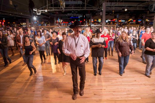 Line Dancing at Billy Bobs © Texas Tourism.jpg
