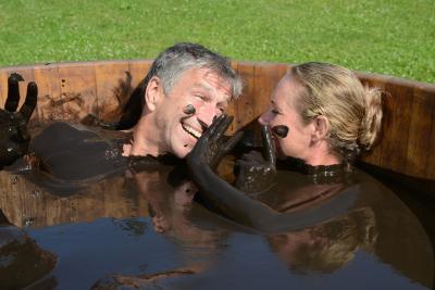 Naturmoor statt Botox - Naturheilmittel statt Chemie.