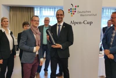 Stefan Schachner gewinnt den Alpen-Cup des DWI