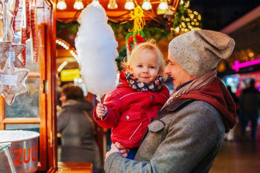 20181122 Kind auf dem Wolfsburger Weihnachtsmarkt (c) WMG, Foto Janina Snatzke.jpg