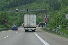 Tunnel Einfahrt 