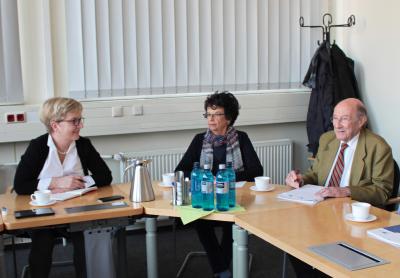 Dr. Richard Fagot und seine Ehefrau Elda im Gespräch mit TH-Präsidentin Prof. Dr. Ulrike Tippe