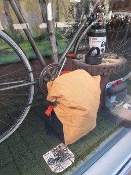 Schaufenster Ortloff_Troika (5).jpg