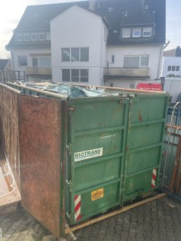 Schrottabholung Moers – Ihr zuverlässiger Partner für Altmetall, Recycling und umweltgerechte En.jpg