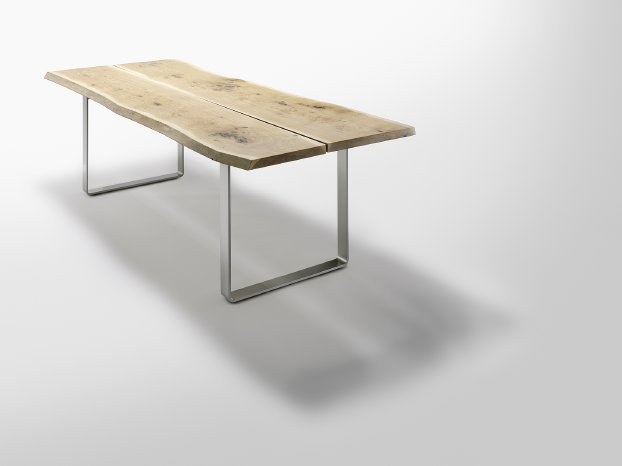 ANREI Stamm-Tisch aus Massivholz mit Metallkufe.jpg