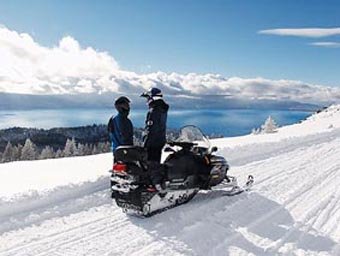 Der Lake Tahoe im Winter (c) Aramark Parks and Destinations.jpg