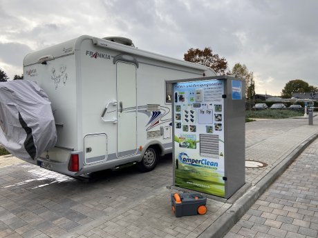 CamperClean_Station_Ent_Versorgung.jpeg