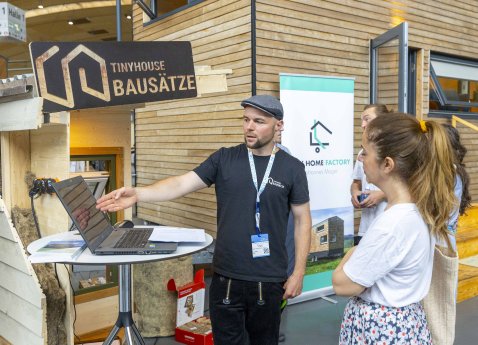 Messe_KA_Tiny_House_Bausätze.jpg