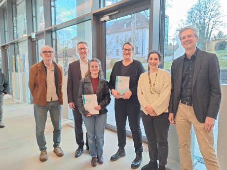 Glasmaler in Irsee - Preisträgerinnen und Jury - Foto Norman Weber.jpg