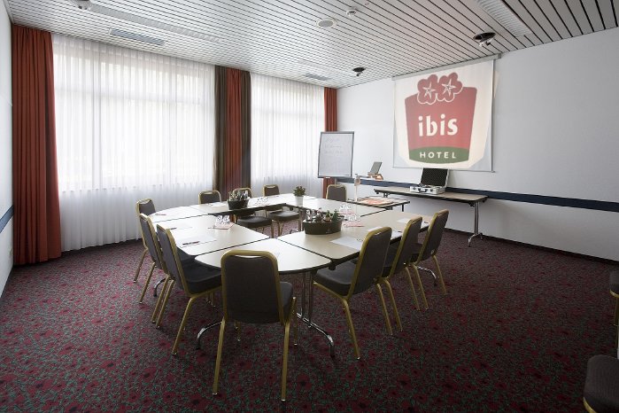 Ibis Bremen Zentrum_Konferenzraum.jpg