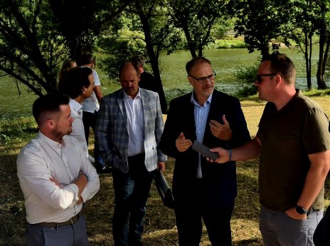 20250705_184414_MdB Orthey im Gespräch mit UnternehmerInnen.jpg