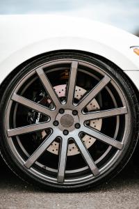 Cor.Speed Sports Wheels Europe: Italian open-air sportsman Maserati GranCabrio on large Deville rims