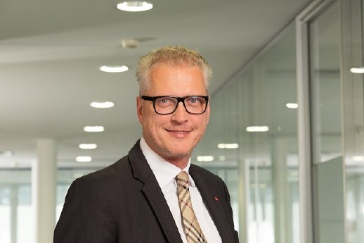 Karsten Vaelske,_neuer Vorstand DR. KLEIN Firmenkunden AG.jpg