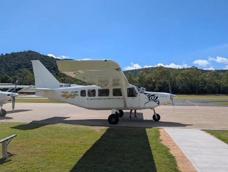 rundflug_airlie_beach_whitsunday_islands_great_barrier_reef.webp
