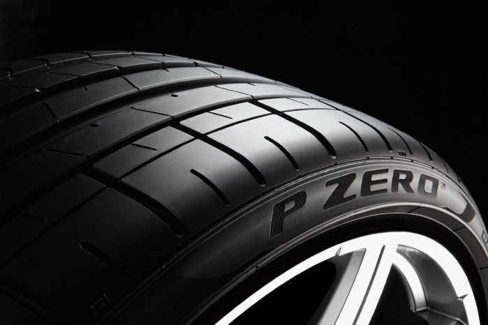 10-Pirelli-PZero.jpg