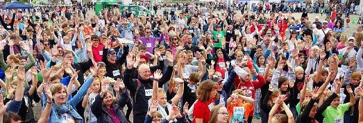 4.6.2019 - 480 Anfänger lernen gleichzeiitg in 20 Min. das Jonglieren