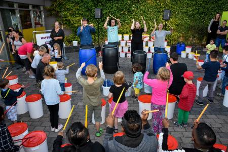 Music Day in Kernie´s Familienpark - Trommelworkshop