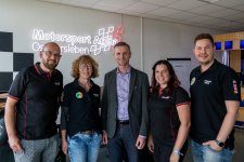 Bürgermeister Benjamin Kanngießer mit dem Event-Team