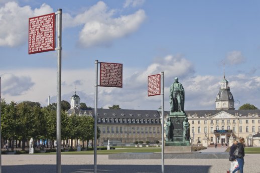 Platz der Grundrechte Â© KTG Karlsruhe Tourismus GmbH Fotograf_ Fabry.jpg