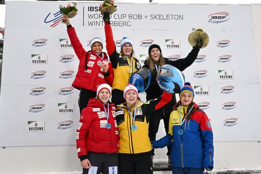 PODIUM_Monobob_WC_Winterberg_2025_01_04_151_©Dietmar_Reker.jpg