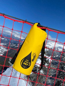 ruc03ye_1-2-dry bag_Troika(6).jpg