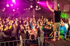 Die Stimmung im Festzelt war am Mittwoch bereits ausgelassen